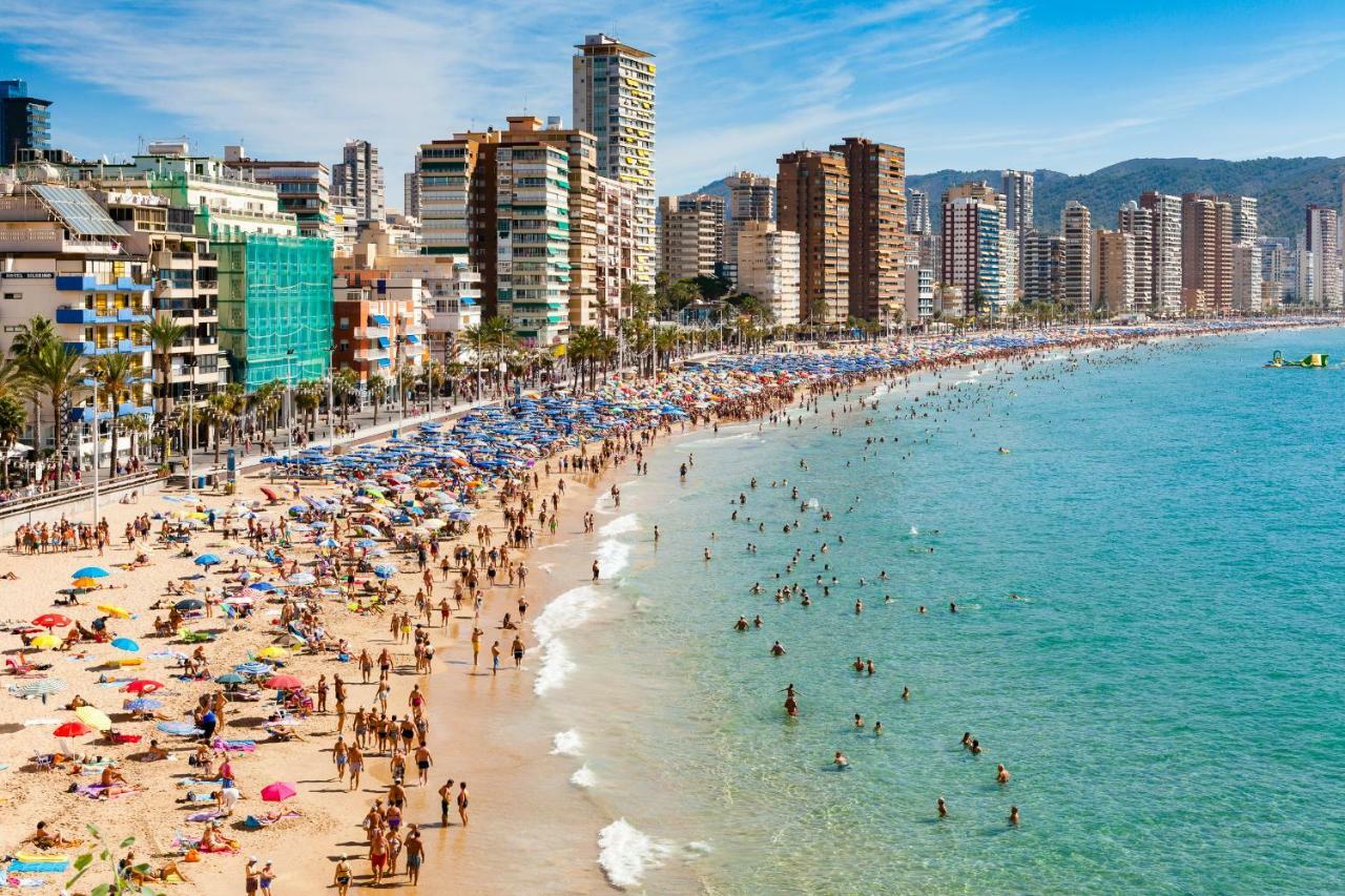 Sky Park Apartman Benidorm Kültér fotó
